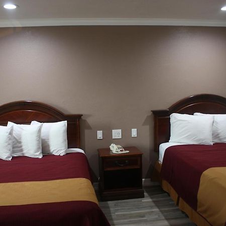 Value Inn & Suites レディング エクステリア 写真