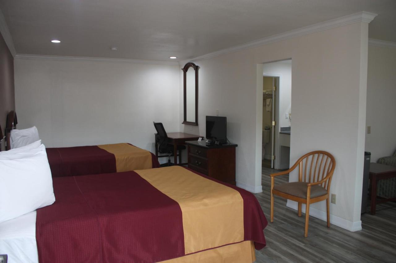 Value Inn & Suites レディング エクステリア 写真