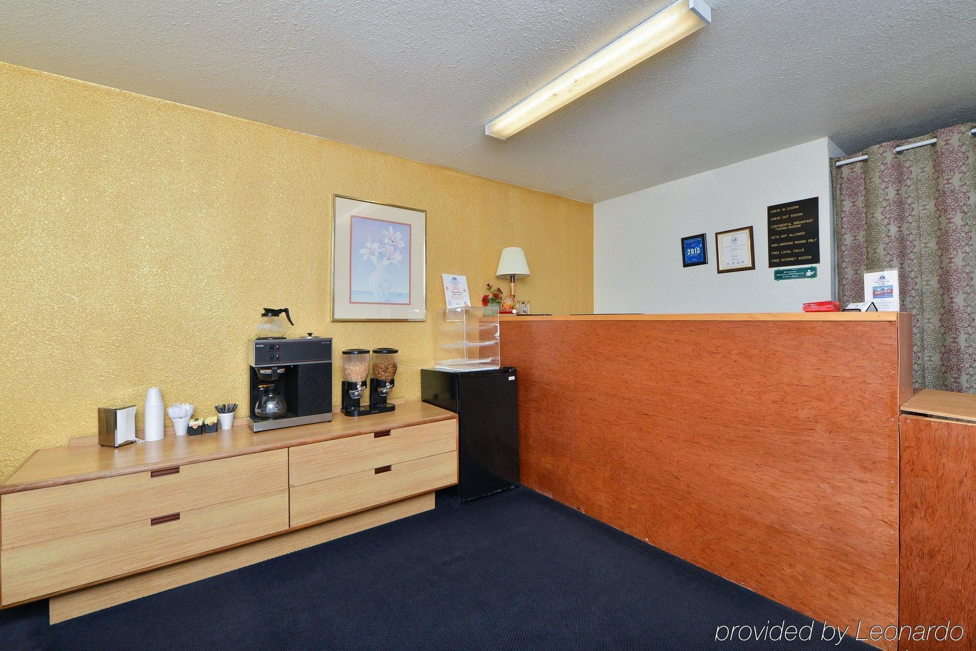 Value Inn & Suites レディング エクステリア 写真