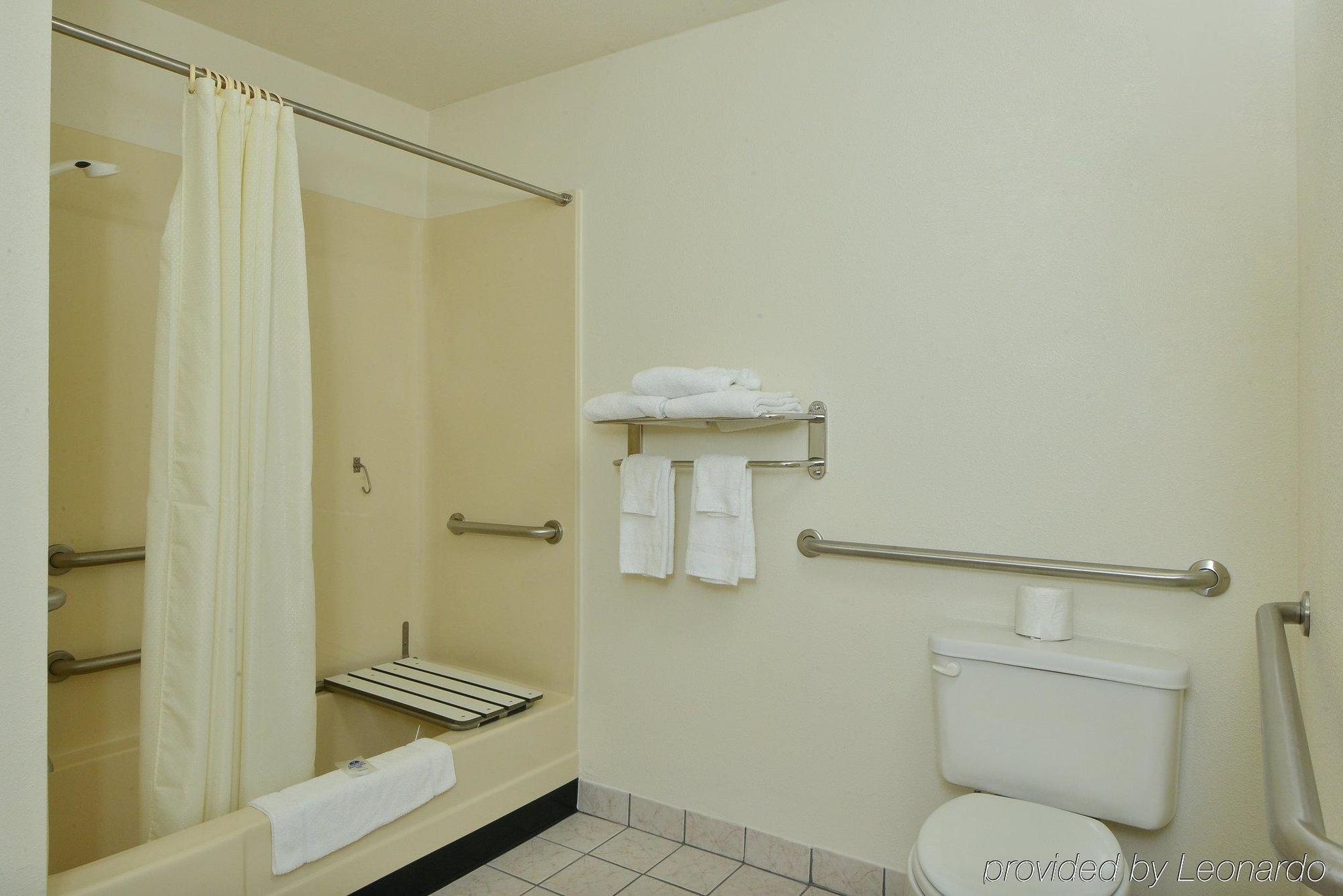 Value Inn & Suites レディング エクステリア 写真