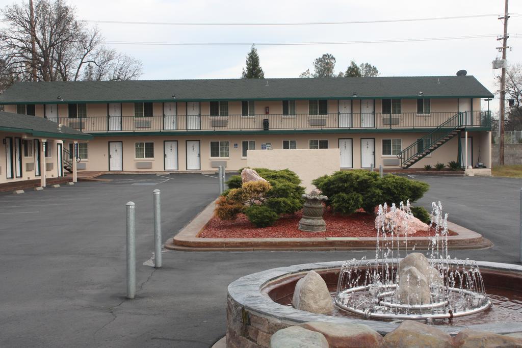 Value Inn & Suites レディング エクステリア 写真