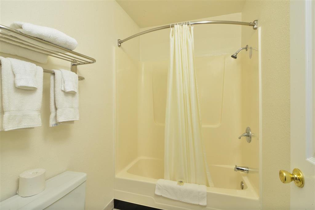 Value Inn & Suites レディング 部屋 写真