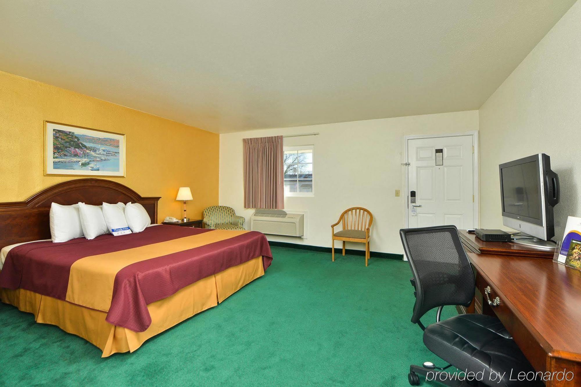 Value Inn & Suites レディング エクステリア 写真