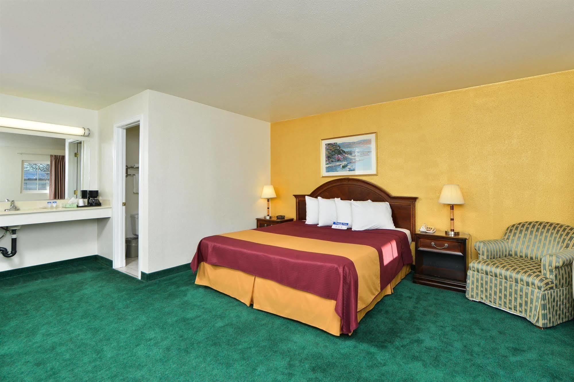 Value Inn & Suites レディング エクステリア 写真